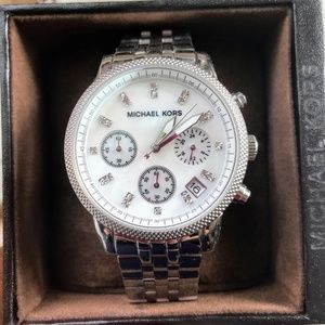 Gorgeous Michael Kors Watch!